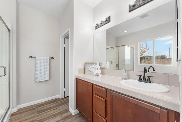 $479,990 | 3150 James Court, Lancaster, CA 93535