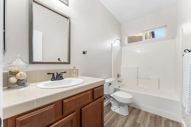 $479,990 | 3150 James Court, Lancaster, CA 93535