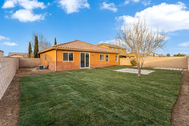 $479,990 | 3150 James Court, Lancaster, CA 93535