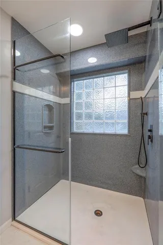 $315,000 | 3013 South Redwood Drive, Independence, MO 64057