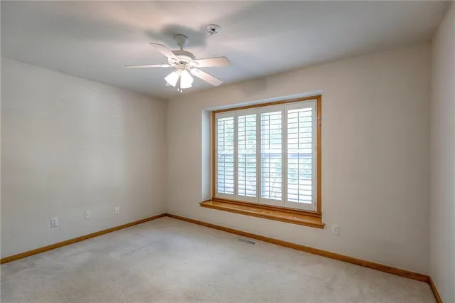 $315,000 | 3013 South Redwood Drive, Independence, MO 64057