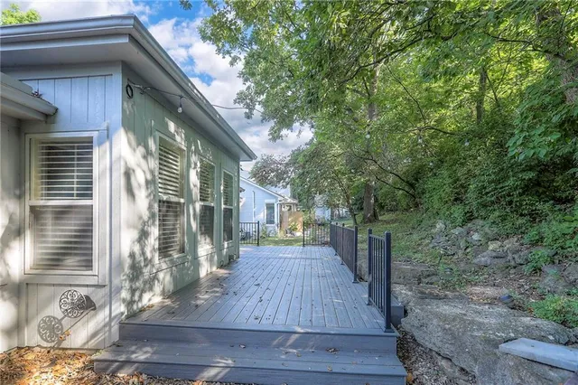 $315,000 | 3013 South Redwood Drive, Independence, MO 64057