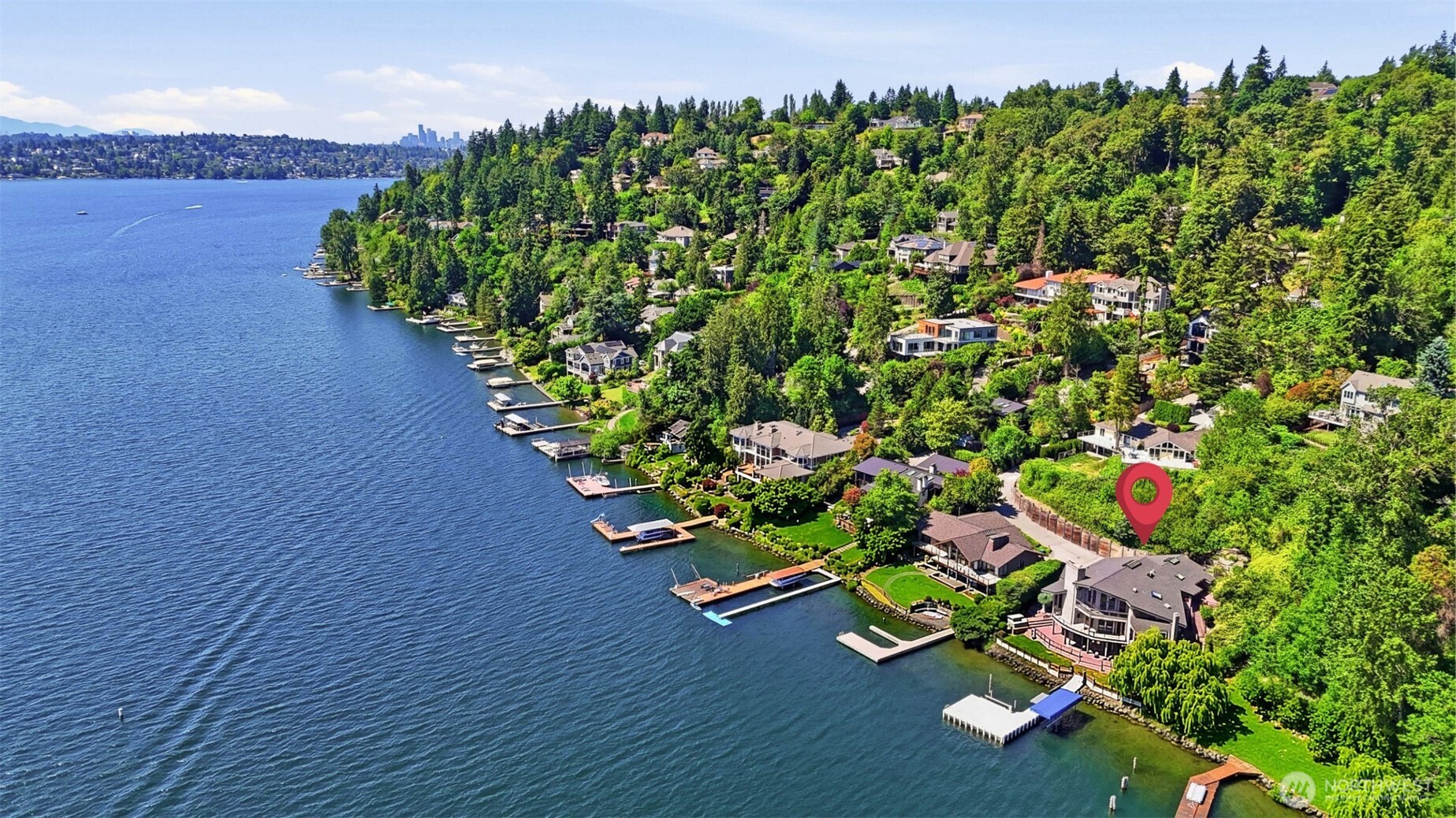 8279 West Mercer Way Mercer Island, WA 98040 - Photo 2 of 40