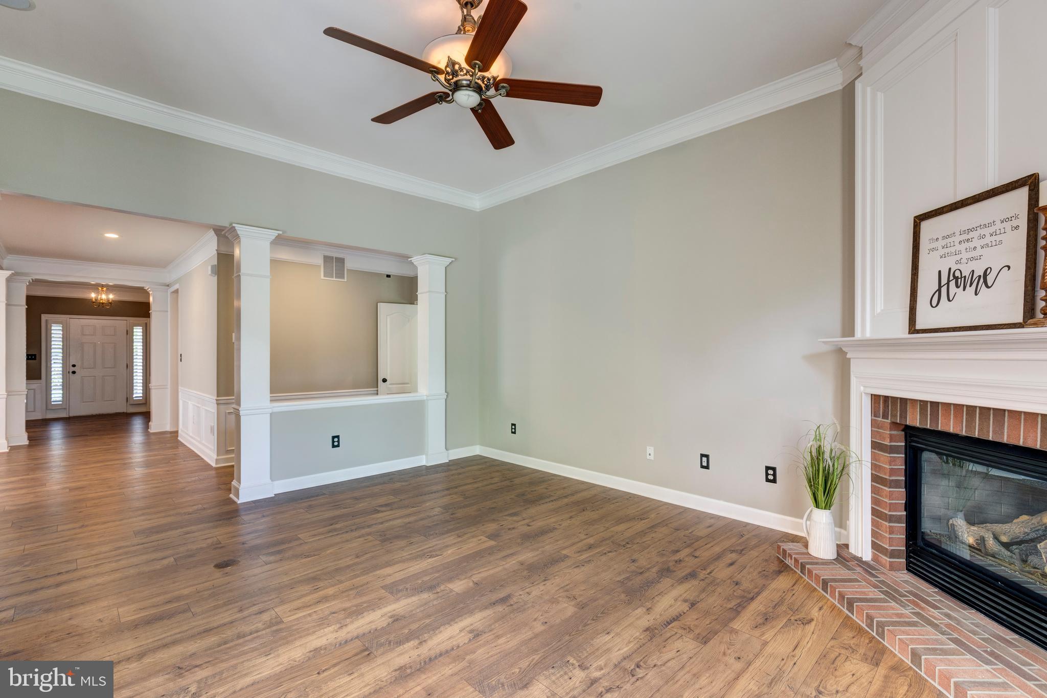412 High Earls Road Westminster, MD 21158 - Photo 27 of 47 Living Room