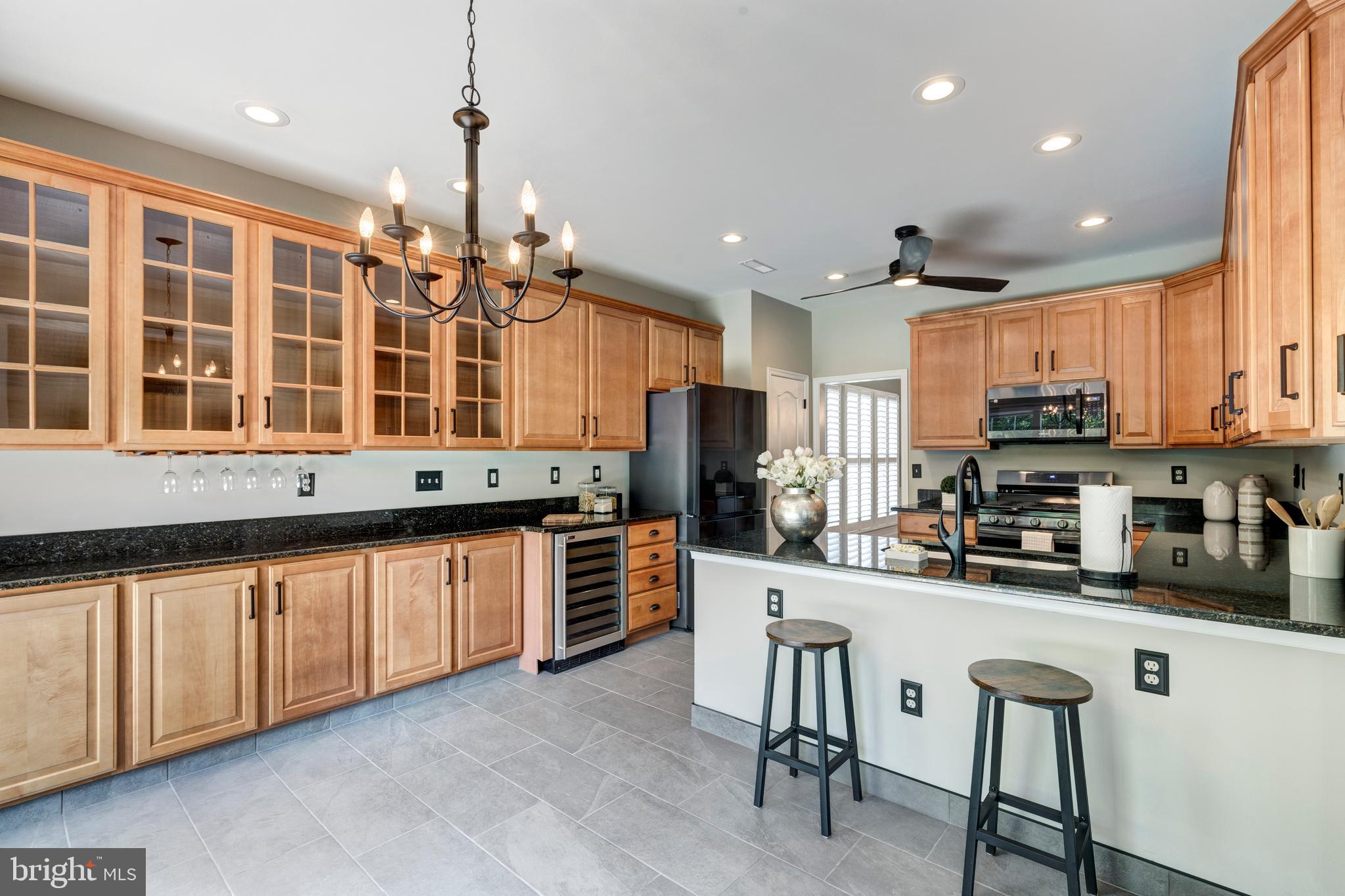 412 High Earls Road Westminster, MD 21158 - Photo 32 of 47 Extra cabinet space