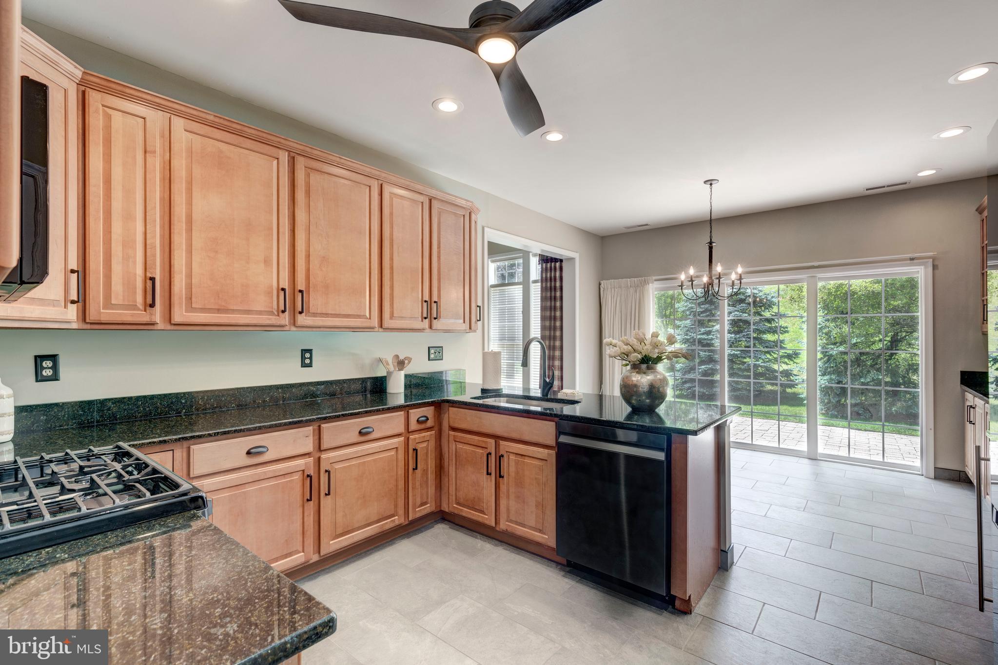 412 High Earls Road Westminster, MD 21158 - Photo 36 of 47 Kitchen