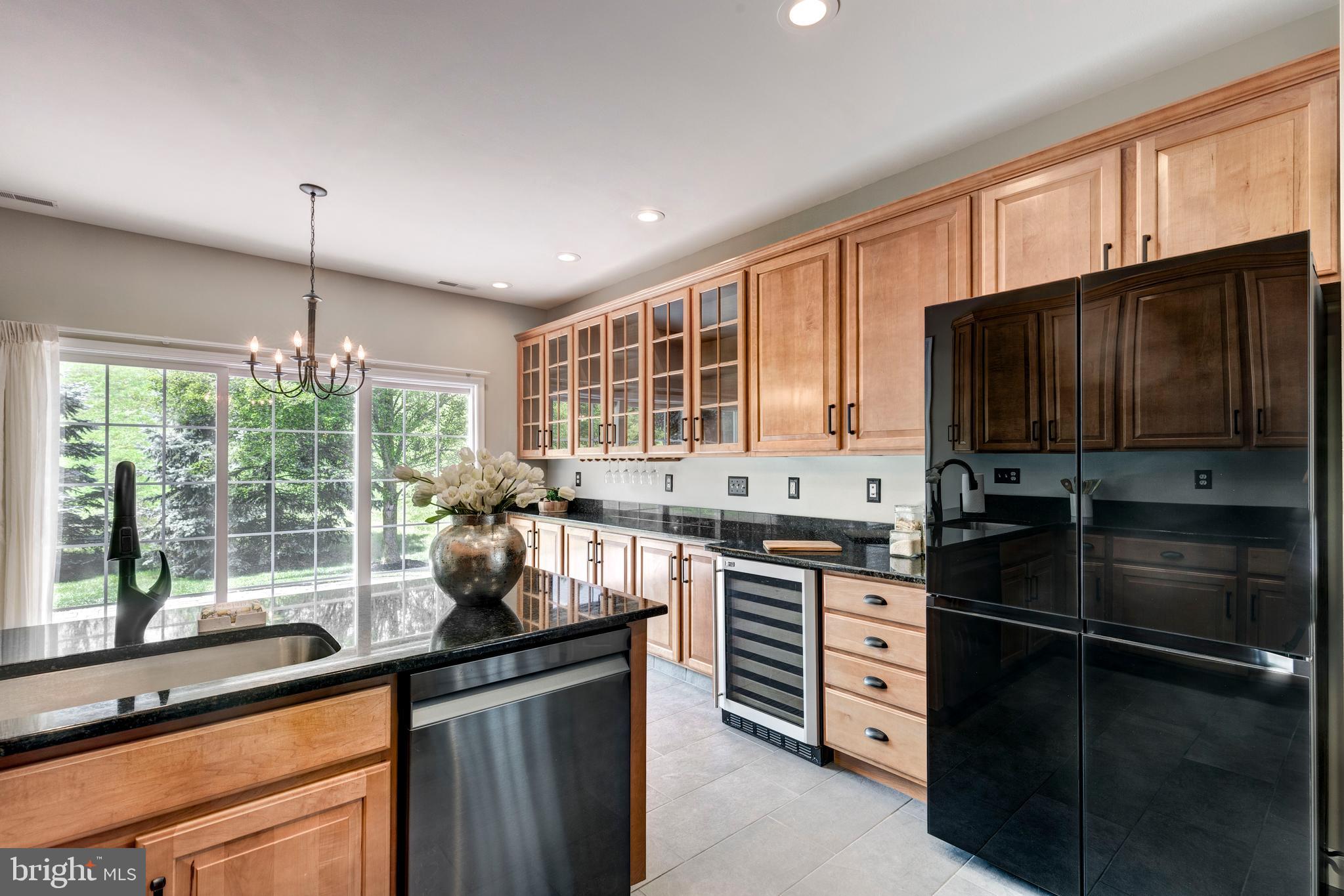 412 High Earls Road Westminster, MD 21158 - Photo 38 of 47 Wine fridge