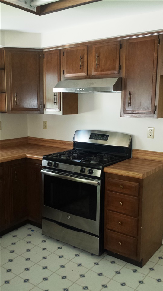 851 Holly Road Cadillac, MI 49601 - Photo 9 of 57 1820774-8.JPG