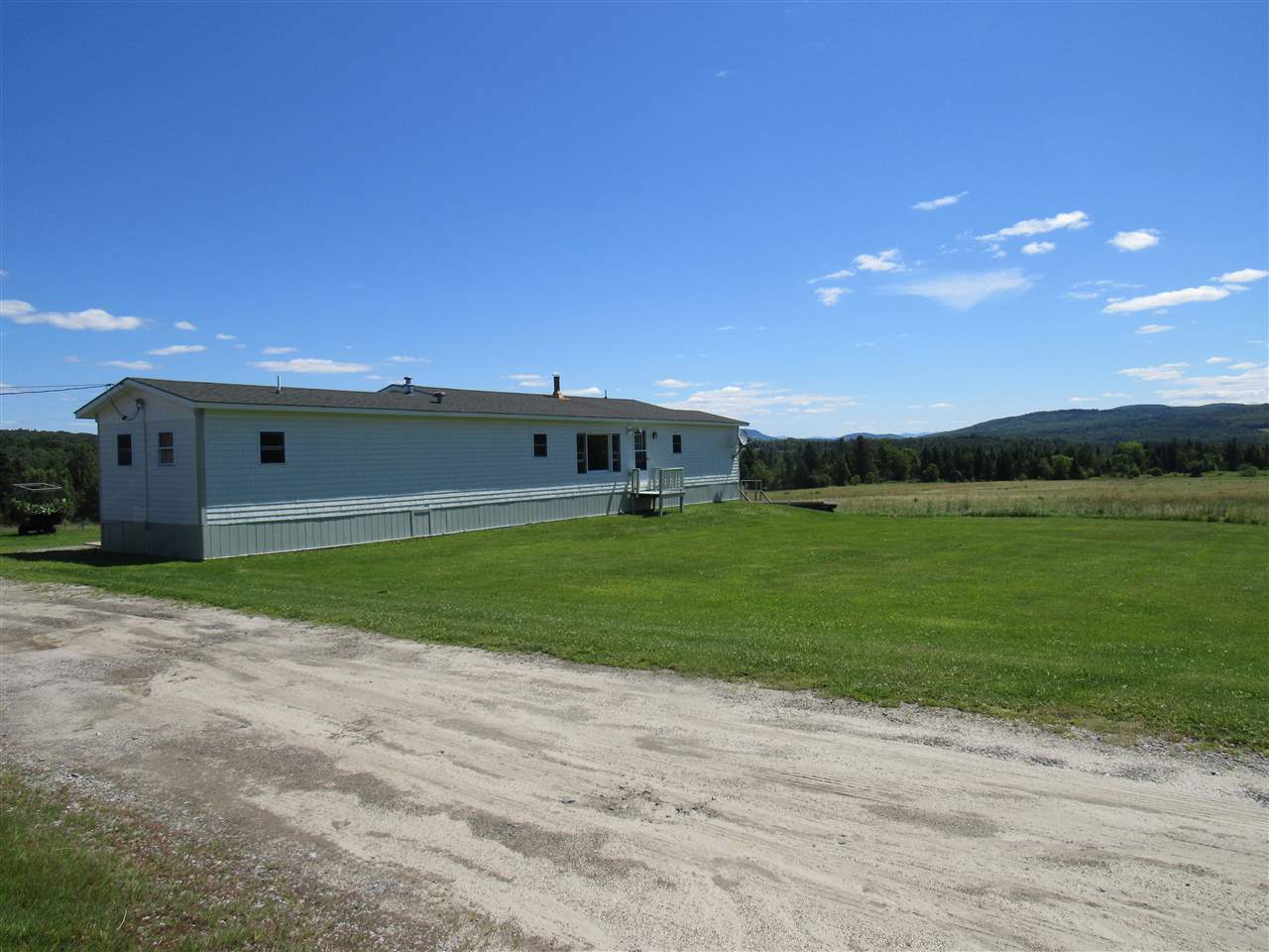 2628 Chilafoux Road Charleston, VT 05860 - Photo 6 of 31