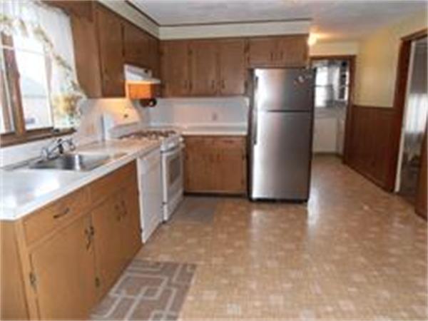 885 Liberty Street Springfield, MA 01104 - Photo 7 of 17