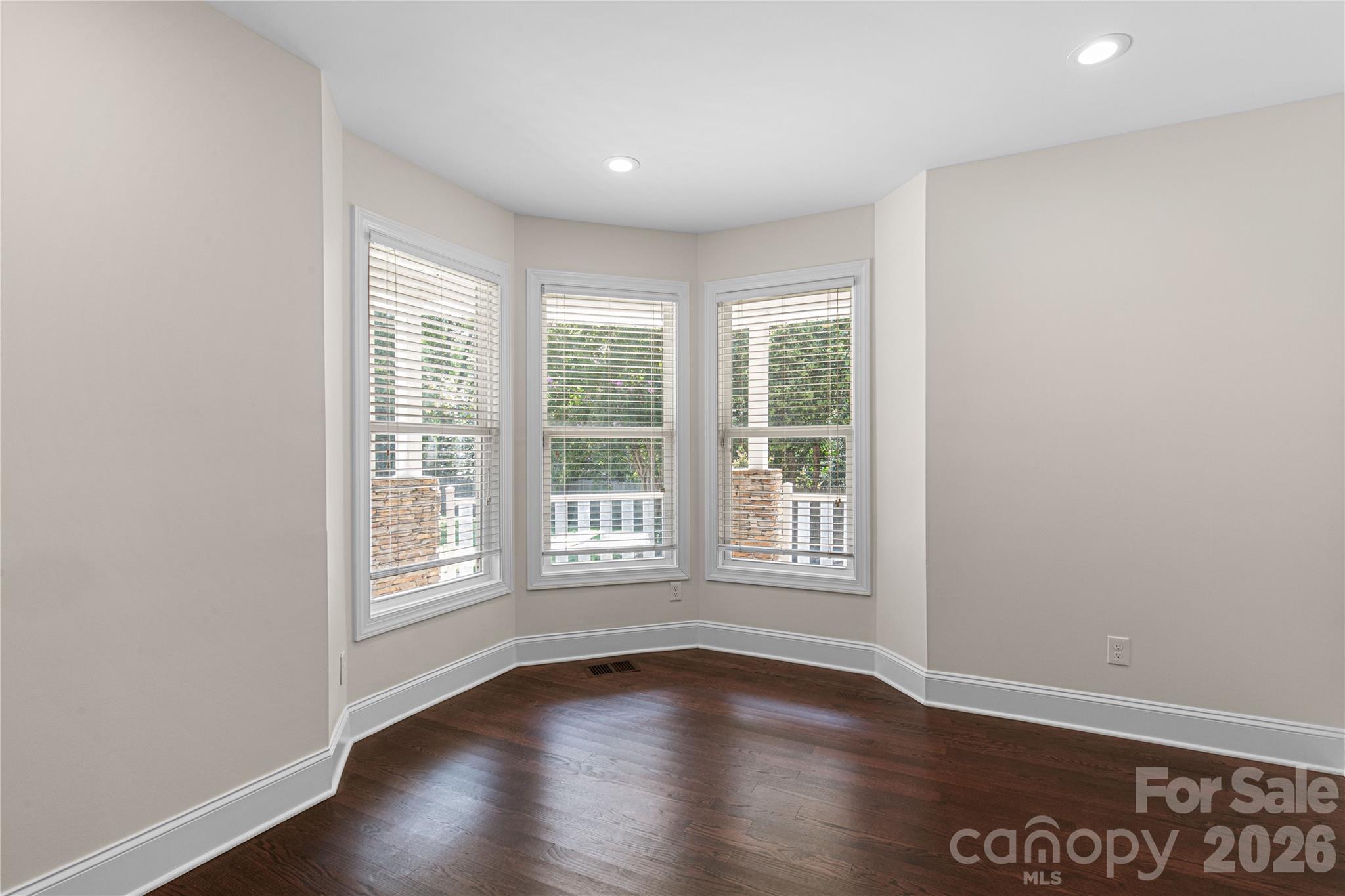 5555 Riverfront Road Lake Wylie, SC 29710 - Photo 17 of 44 Gallery Image 17
