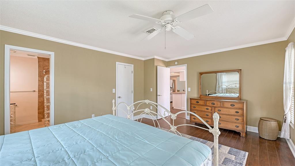 1024 Deer Run Venice, FL 34293 - Photo 21 of 56