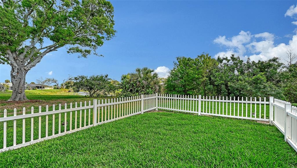 1024 Deer Run Venice, FL 34293 - Photo 38 of 56