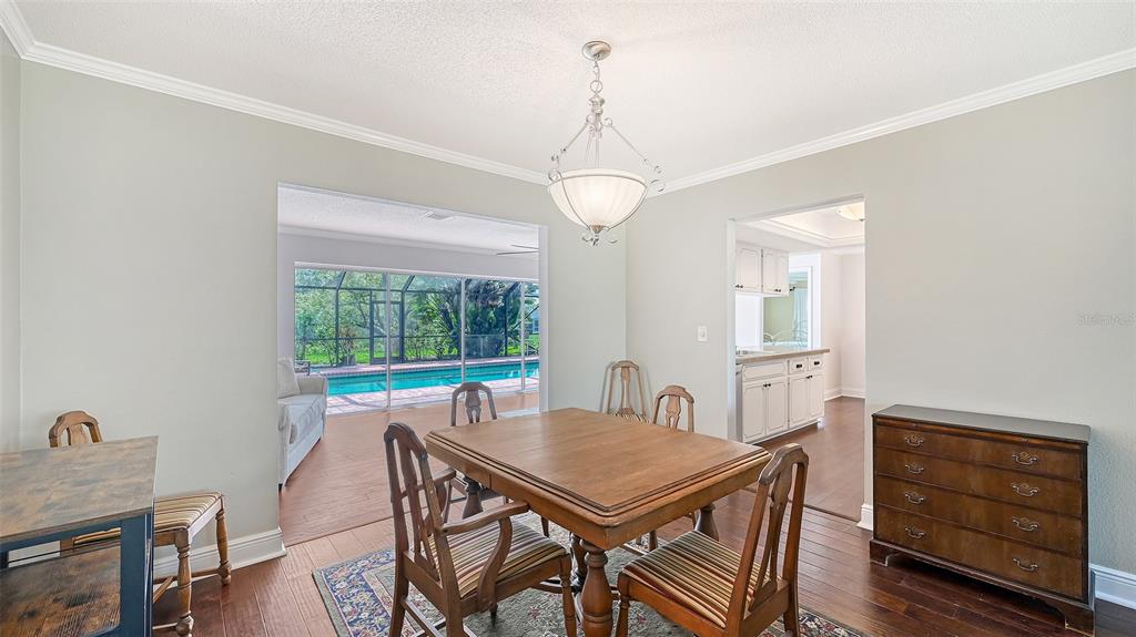 1024 Deer Run Venice, FL 34293 - Photo 8 of 56