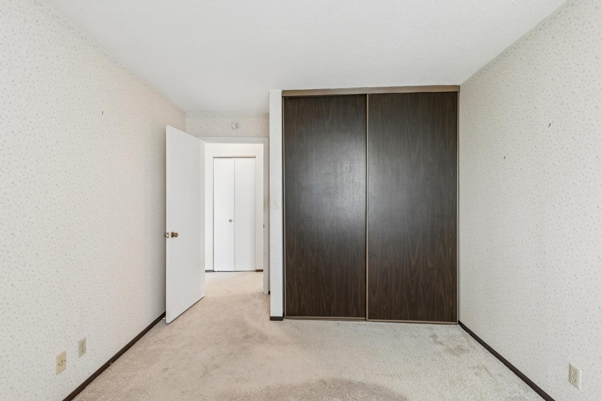 1181 Edgcumbe Road, Unit 814 St. Paul, MN 55105 - Photo 14 of 40