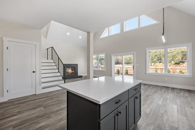 $759,000 | 39 Melinas Way, Thornton, NH 03285