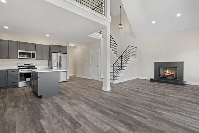 $759,000 | 39 Melinas Way, Thornton, NH 03285