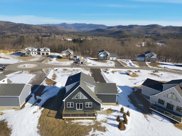 $759,000 | 39 Melinas Way, Thornton, NH 03285