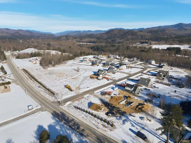 $759,000 | 39 Melinas Way, Thornton, NH 03285