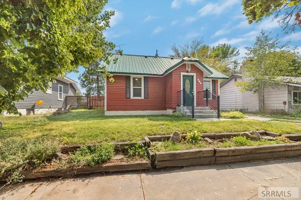 $294,900 | 380 3rd Street, Idaho Falls, ID 83401