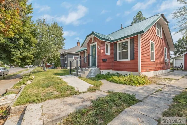 $294,900 | 380 3rd Street, Idaho Falls, ID 83401