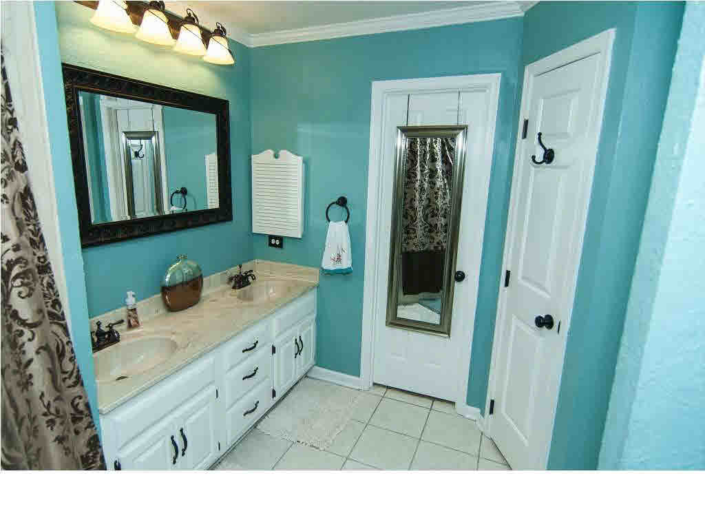 65 Springview Drive Brandon, MS 39042 - Photo 8 of 14 master bathroom