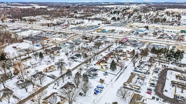 $171,050 | 206 East Maple Grove Street, Syracuse, IN 46567