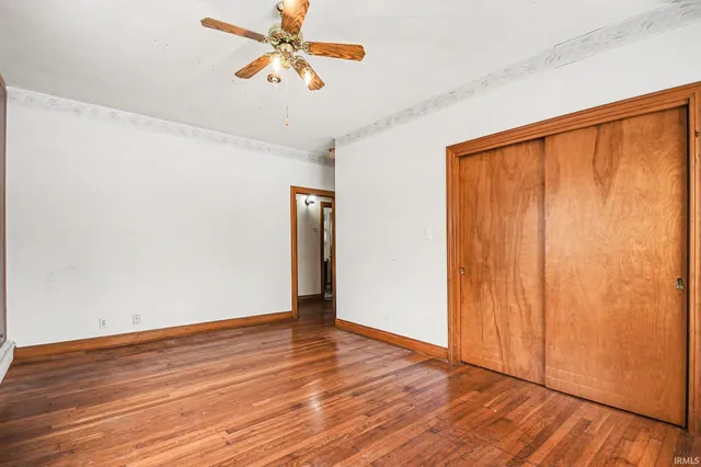 $1 | 206 East Maple Grove Street, Syracuse, IN 46567