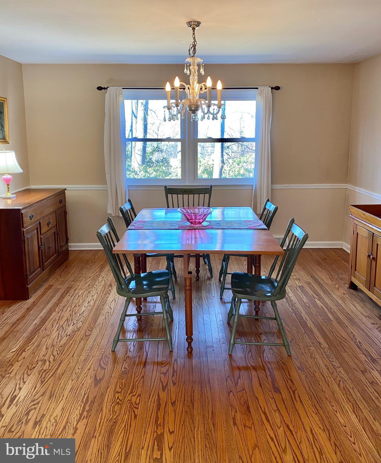 899 Cloverly Road Berwyn, PA 19312 - Photo 4 of 34 Dining Room from Living Room