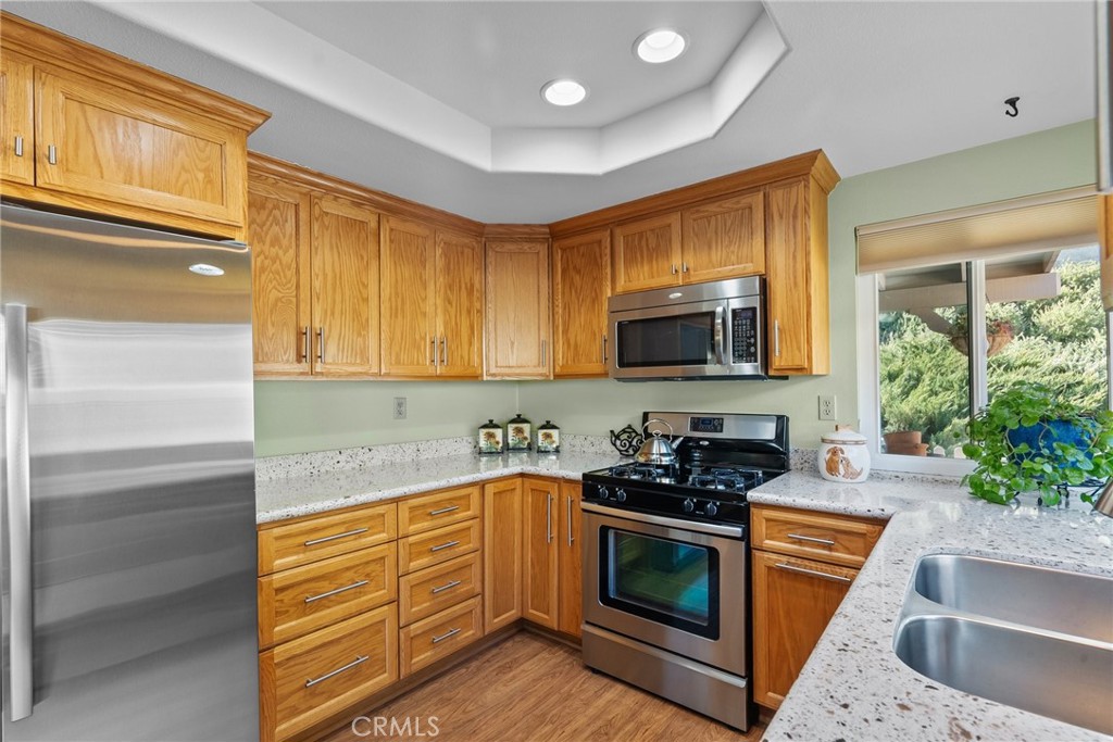 19547 Brendle Way Newhall, CA 91321 - Photo 9 of 30