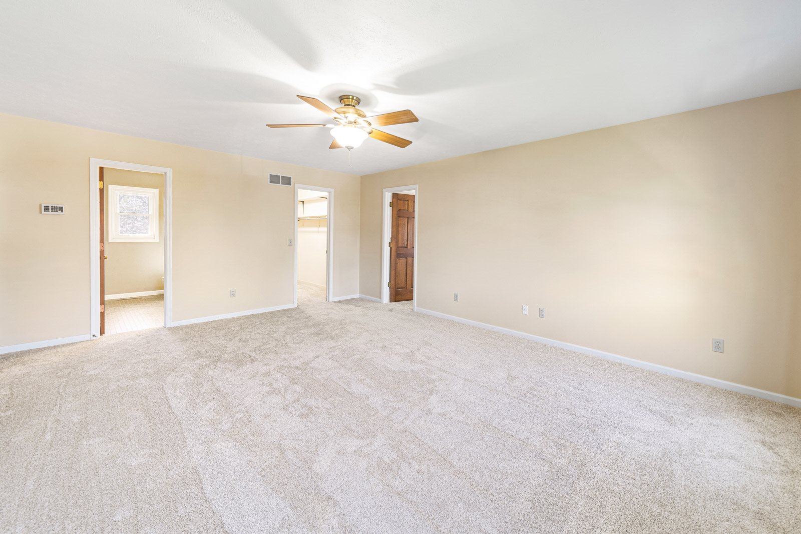 15262 Hunting Ridge Trail Granger, IN 46530 - Photo 26 of 32 Gallery Image 26