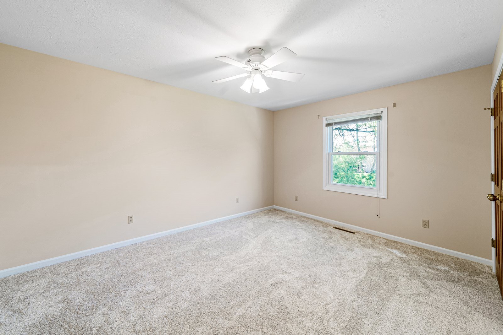 15262 Hunting Ridge Trail Granger, IN 46530 - Photo 30 of 32 Gallery Image 30