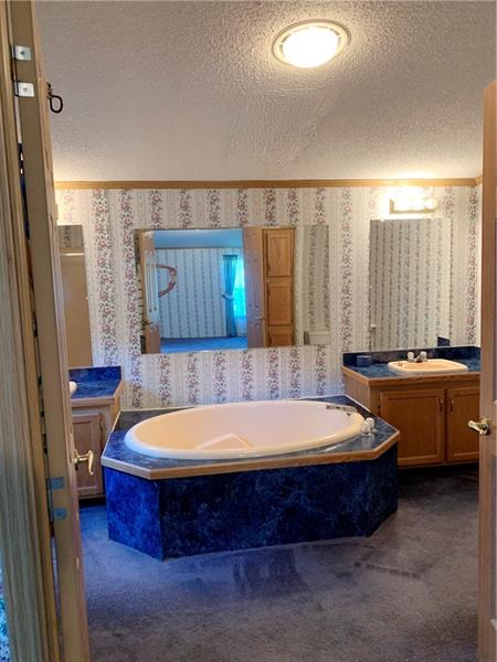 634 Gardner Center Road New Castle, PA 16101 - Photo 18 of 24