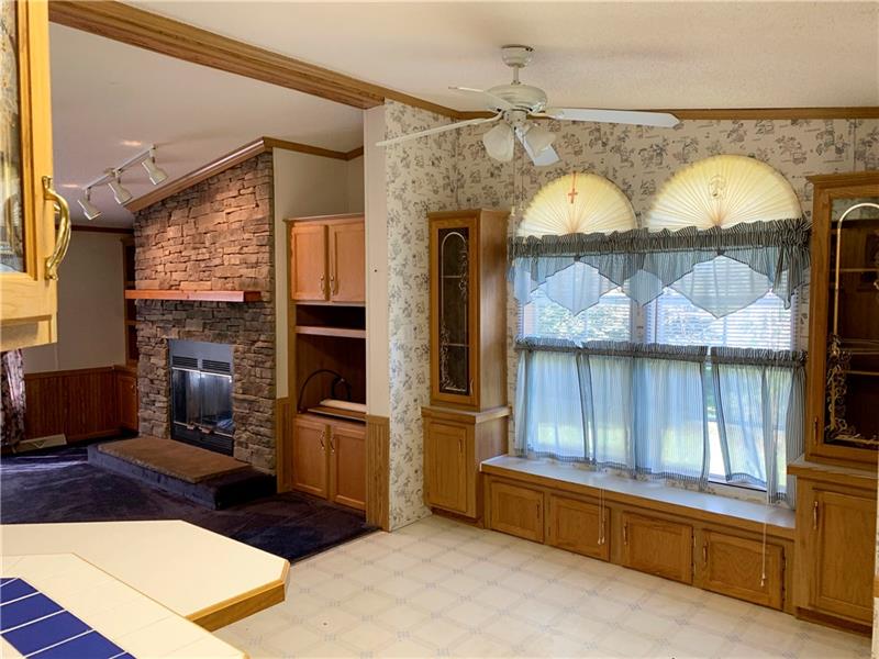 634 Gardner Center Road New Castle, PA 16101 - Photo 6 of 24