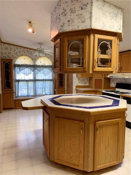 634 Gardner Center Road New Castle, PA 16101 - Photo 8 of 24