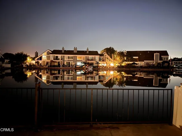 $1,490,000 | 16113 St Croix Circle, Huntington Beach, CA 92649