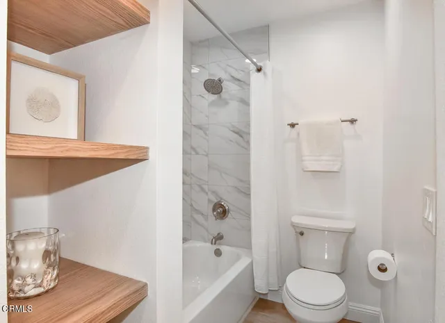 $1,490,000 | 16113 St Croix Circle, Huntington Beach, CA 92649