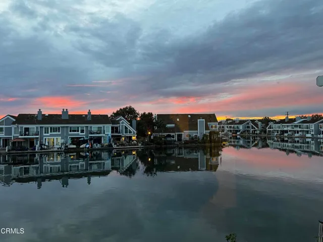 $1,490,000 | 16113 St Croix Circle, Huntington Beach, CA 92649