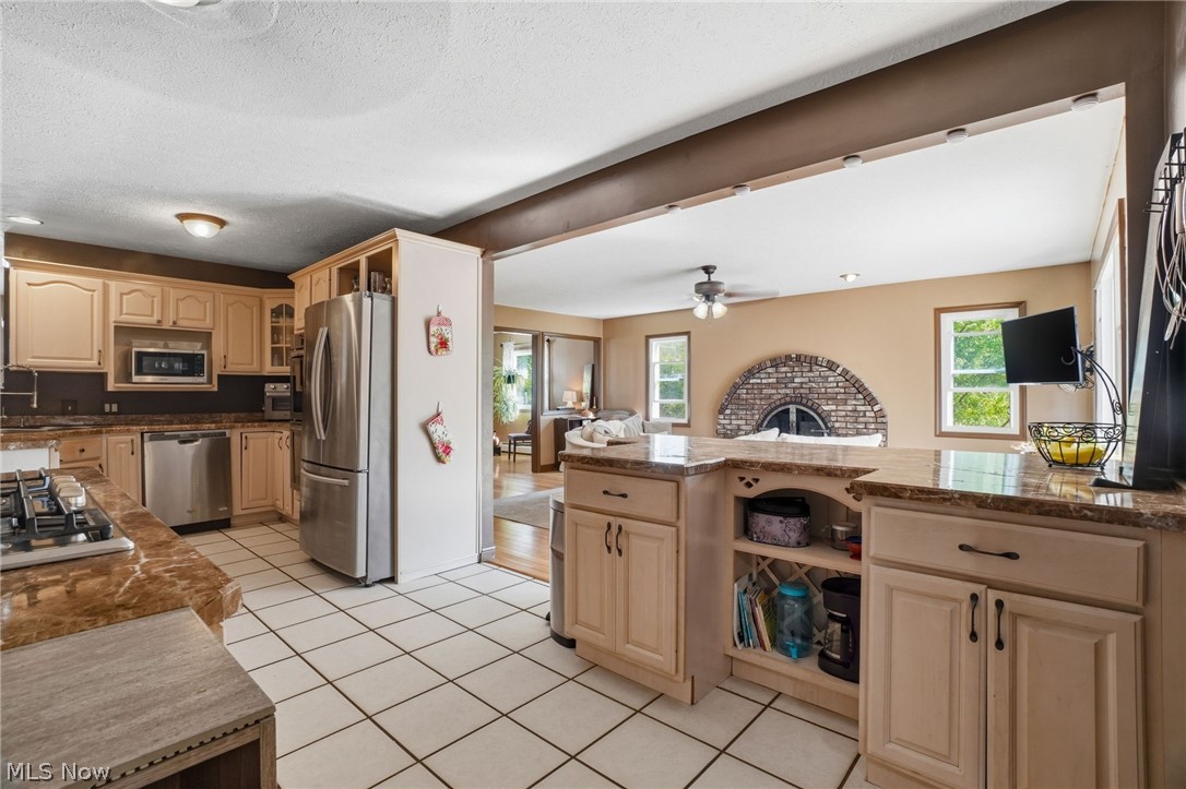 7734 Morley Road Mentor, OH 44060 - Photo 14 of 50