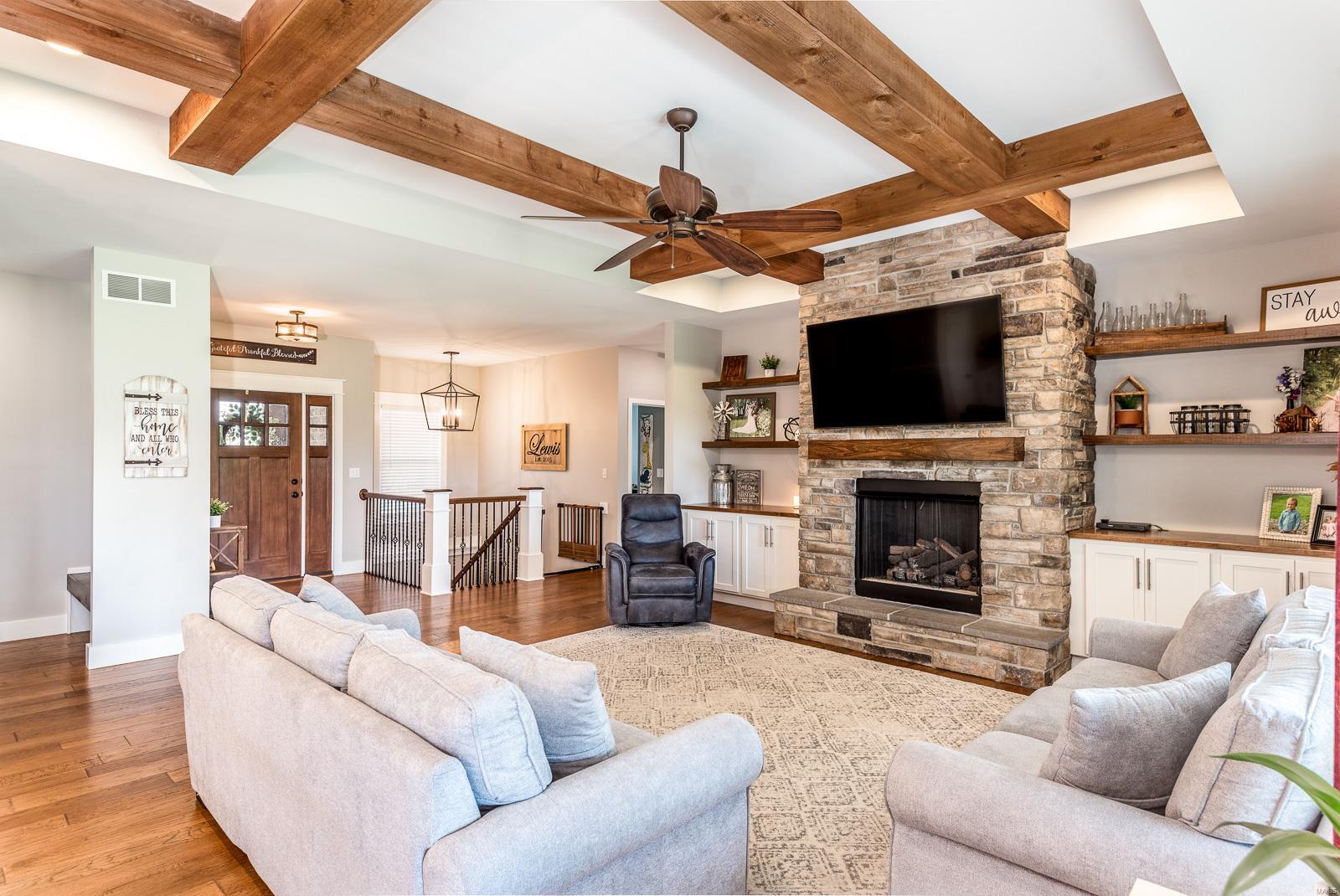 947 Bauer Road Troy, IL 62294 - Photo 4 of 52