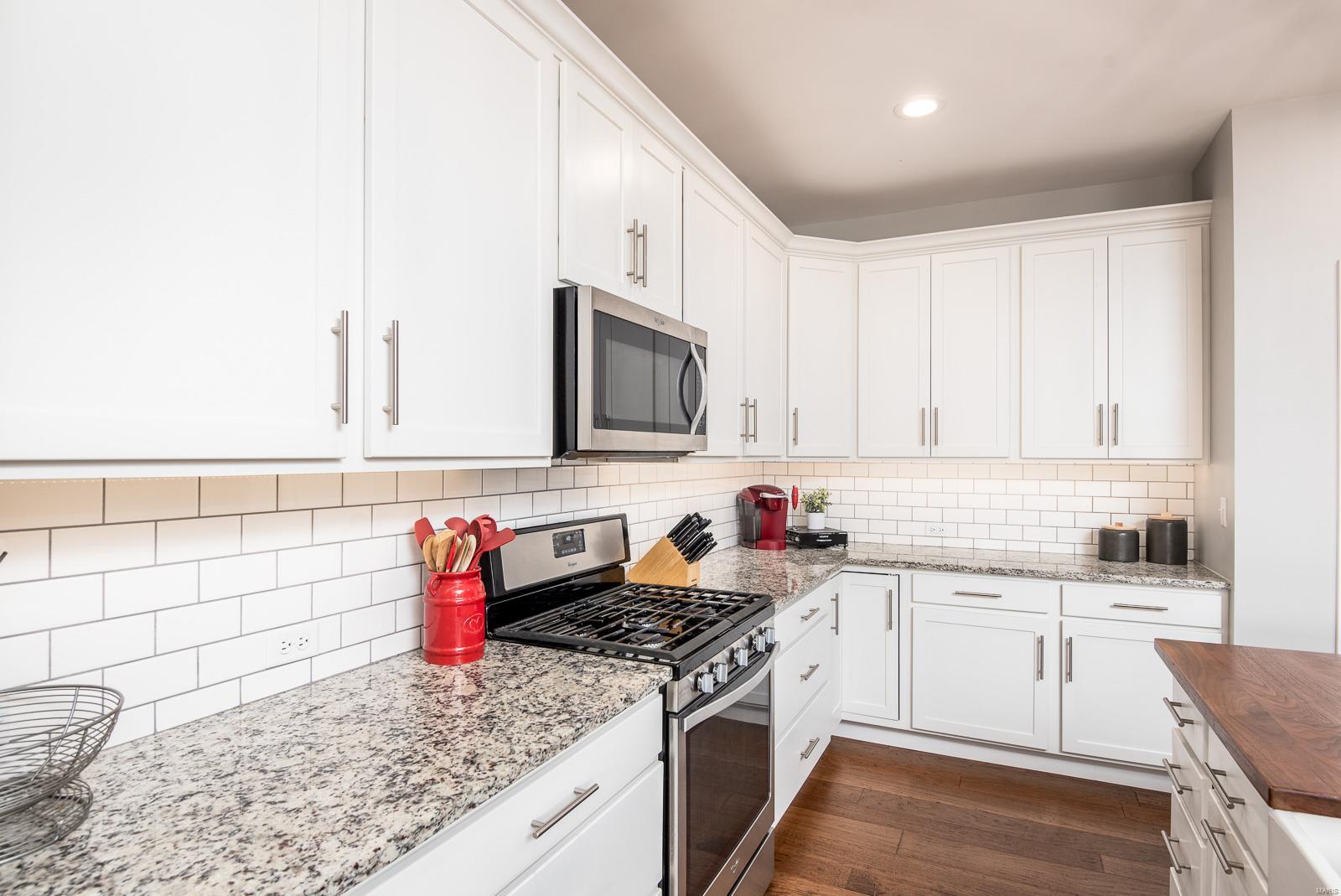 947 Bauer Road Troy, IL 62294 - Photo 8 of 52