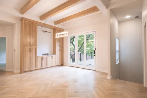 $1,750,000 | 2906 Mill Reef Cove, Austin, TX 78746