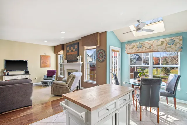 $399,900 | 1146 Falcon Ridge Drive, Elgin, IL 60124