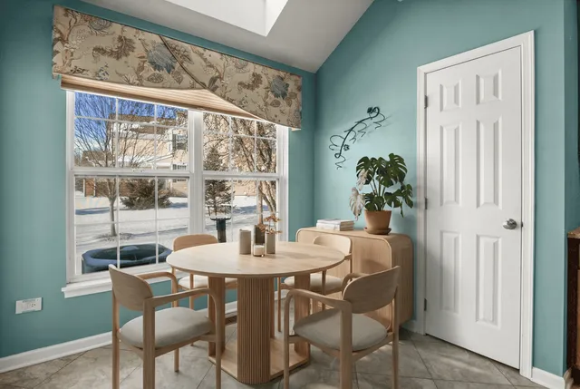 $399,900 | 1146 Falcon Ridge Drive, Elgin, IL 60124