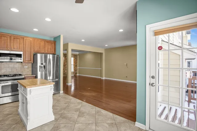 $399,900 | 1146 Falcon Ridge Drive, Elgin, IL 60124