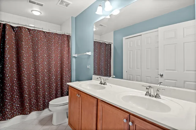 $399,900 | 1146 Falcon Ridge Drive, Elgin, IL 60124