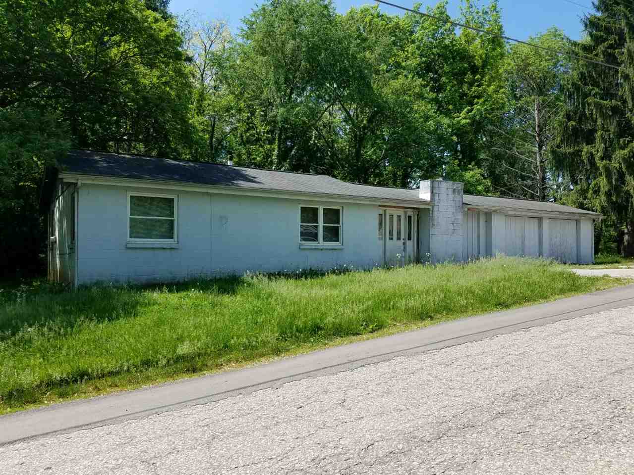 4845 Peerless Road Bedford, IN 47421 - Photo 3 of 4