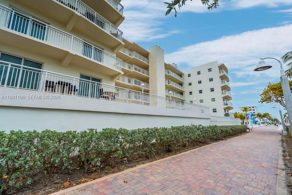 901 South Surf Road, Unit 408 Hollywood, FL 33019 - Photo 26 of 52