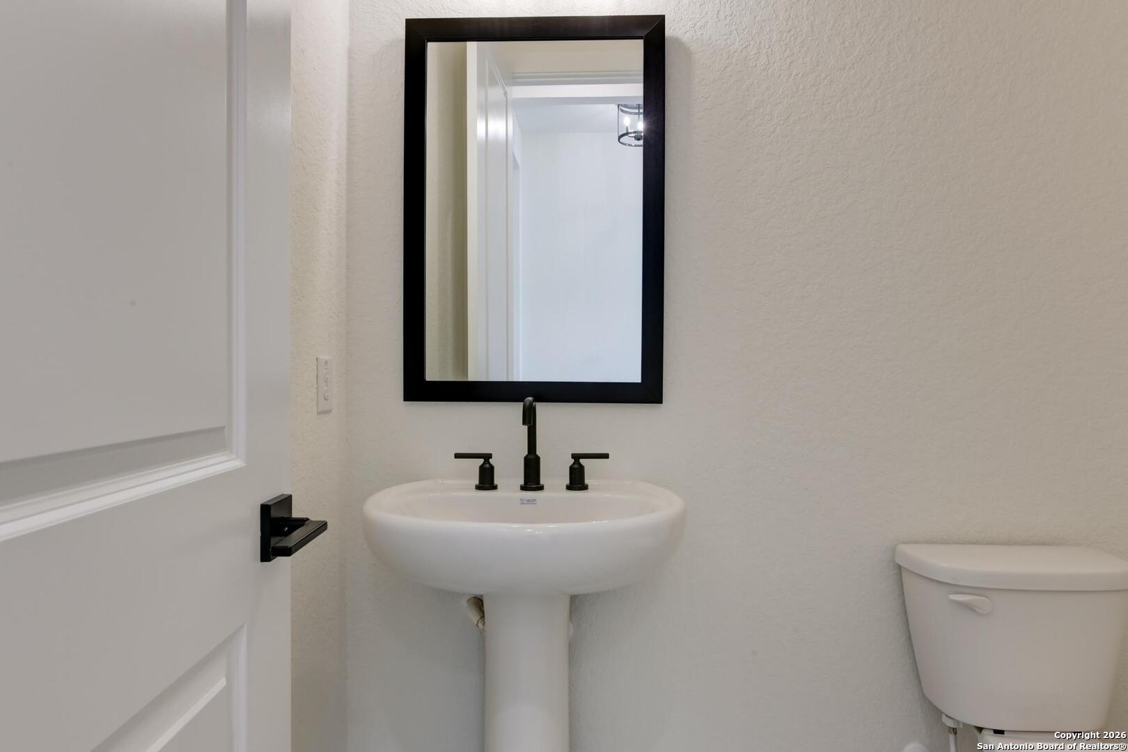 151 Annette Drive Castroville, TX 78009 - Photo 29 of 31