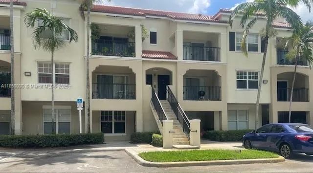 $279,000 | 5960 West Sample Road, Unit 305, Coral Springs, FL 33067